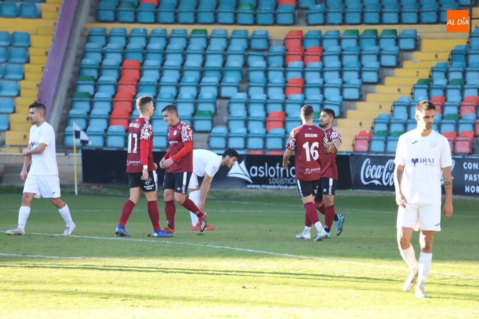 Un Salamanca UDS - Ribert / Lydia González