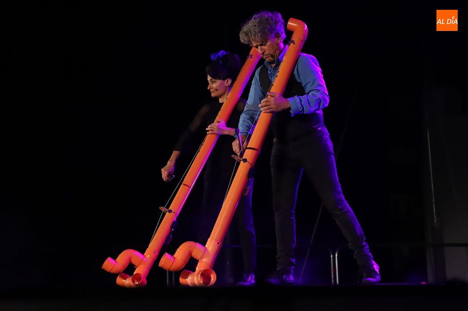 El humor musical de ‘Sonata per tubi’ hace avanzar el festival Volatiritormes