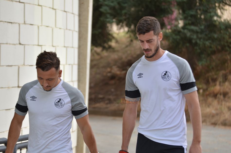 Morillas llega con Palomares al gimnasio / Carlos Cuervo