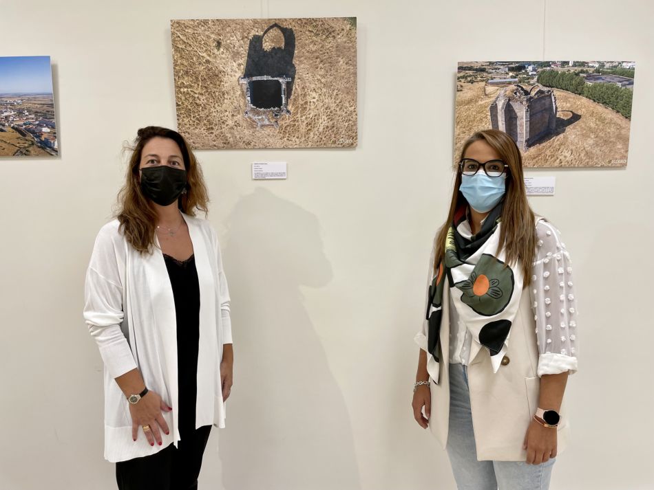 Las concejalas de Cultura y Medio Ambiente del Ayto de Guijuelo, María Jesús Moro y Laura Martín - Ayto. Guijuelo