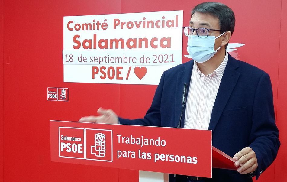 Fernando Pablos, secretario provincial del PSOE, en su intervención en este Comité. Foto PSOE