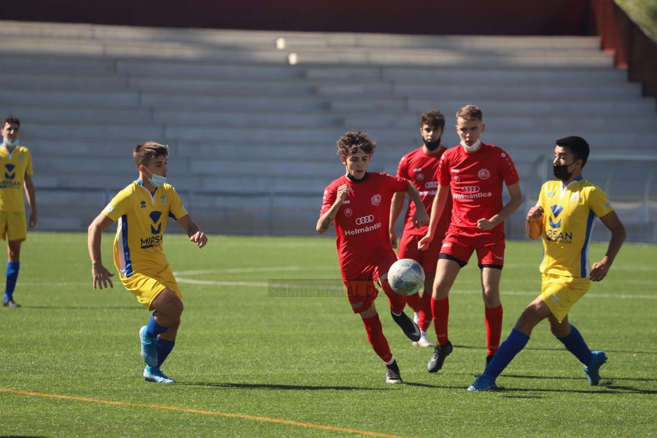 Una acción del Monterrey B - Hergar / Lydia González