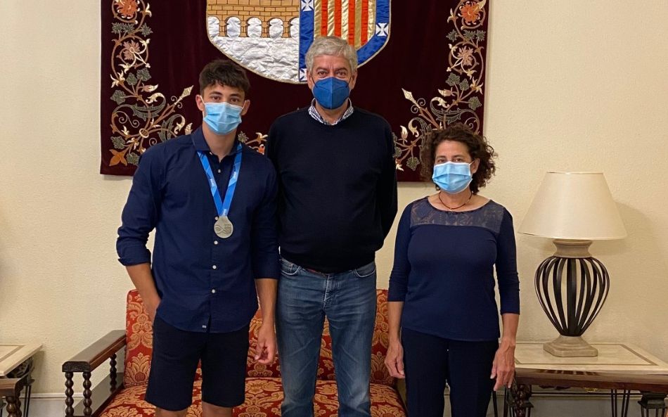 El concejal de Deportes en el Ayuntamiento de Salamanca, Javier García Rubio, recibe a Mario Sánchez - Ayto. Salamanca