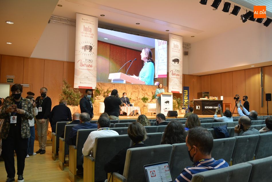 Inauguración del tercer Foro Internacional del Ibérico