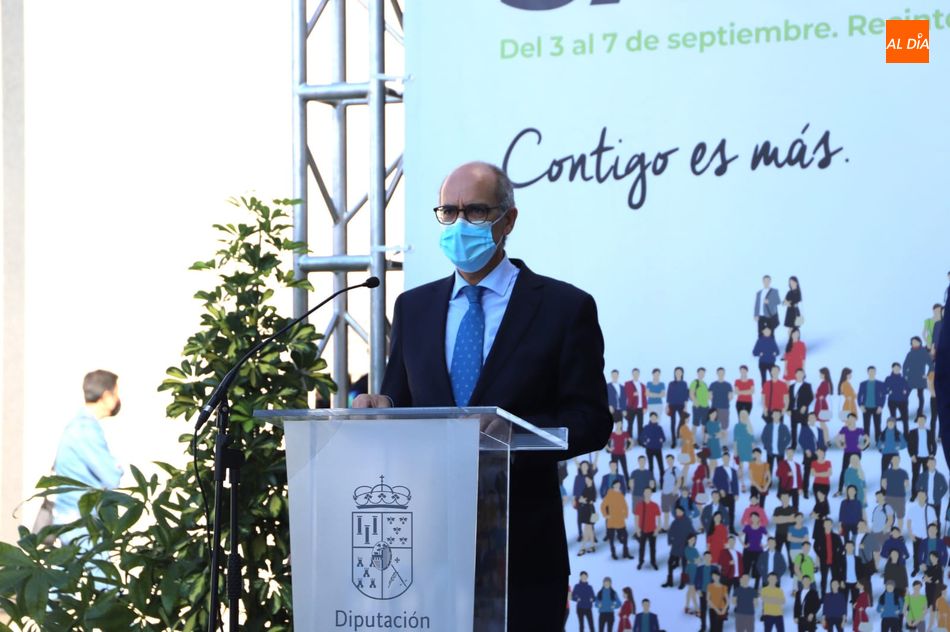 Intervención de Javier Iglesias, presidente de la Diputación, en la inauguración de Salamaq. Foto de Lydia González