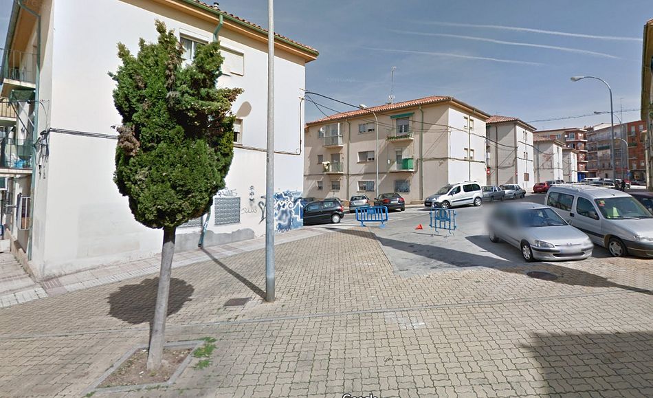 Lugar donde se produjo la caída del joven - GM