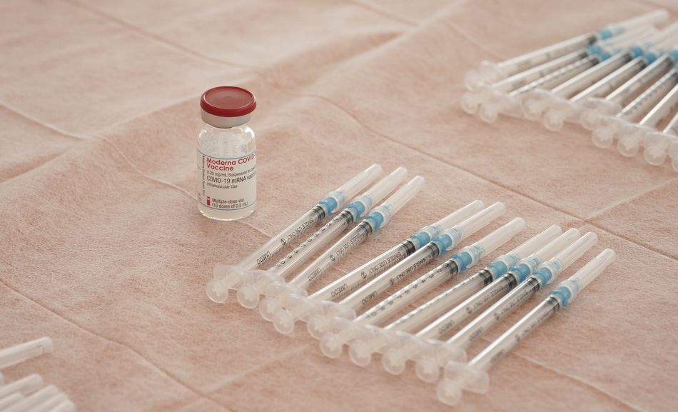 La última remesa de dosis incluye partidas de Pfizer-BioNTech y de Moderna