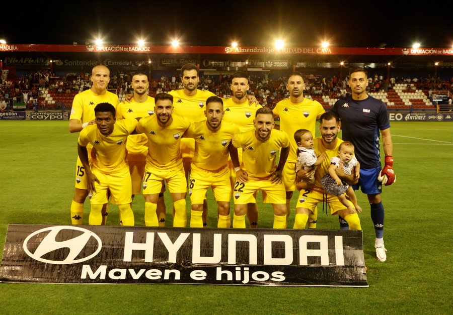 Once del Extremadura el pasado fin de semana / Fotos: Twitter