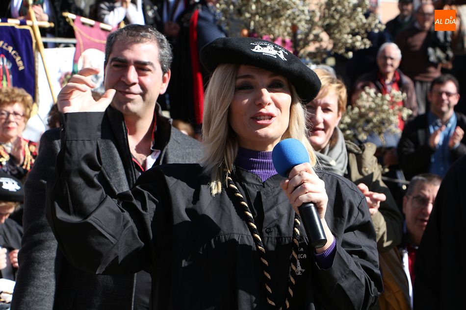 Sandra Golpe en su visita a Guijuelo en 2019 - Archivo K.R.