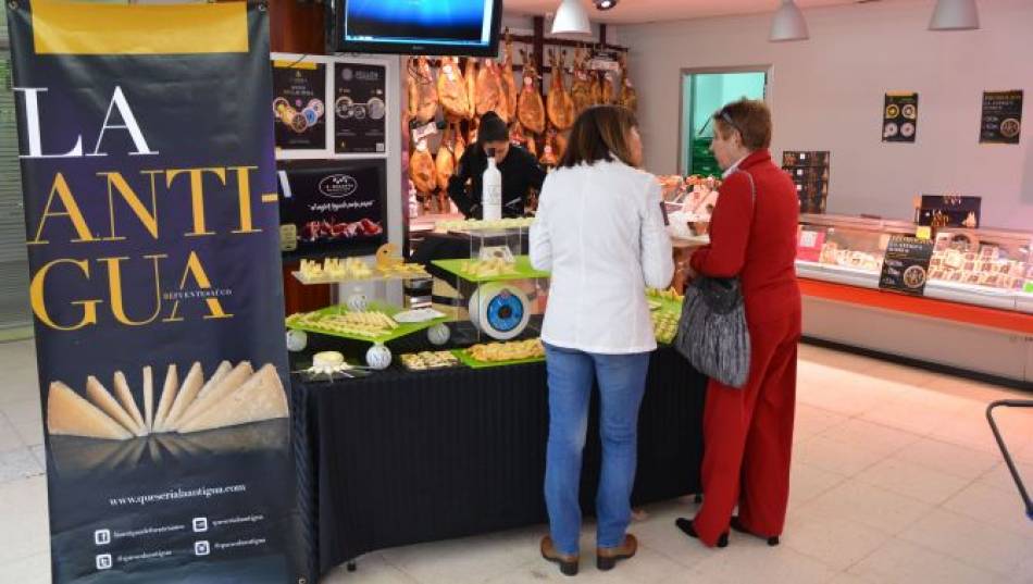 Foto de archivo de una acción promocional de Quesería La Antigua