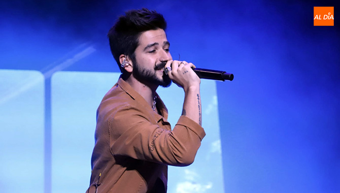 Camilo enloquece a Salamanca con sus éxitos mundiales