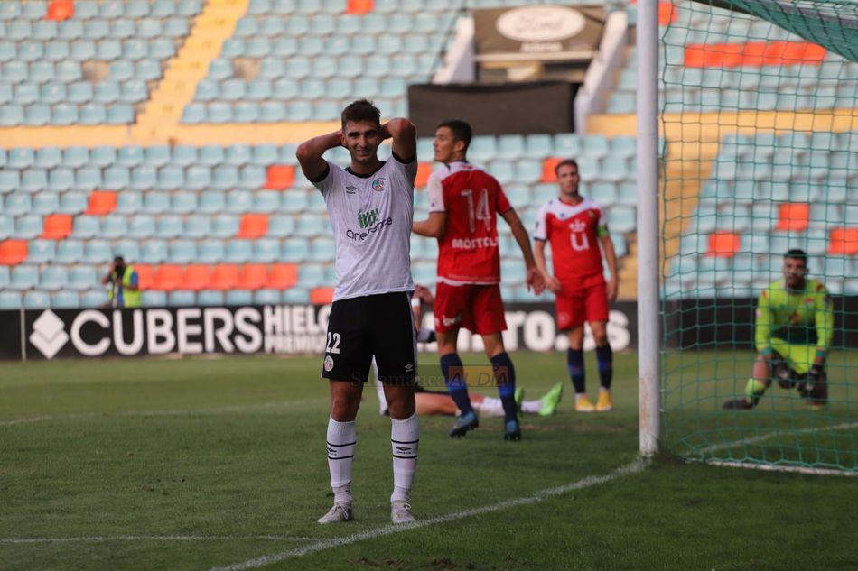 El Helmántico, desangelado / Lydia González