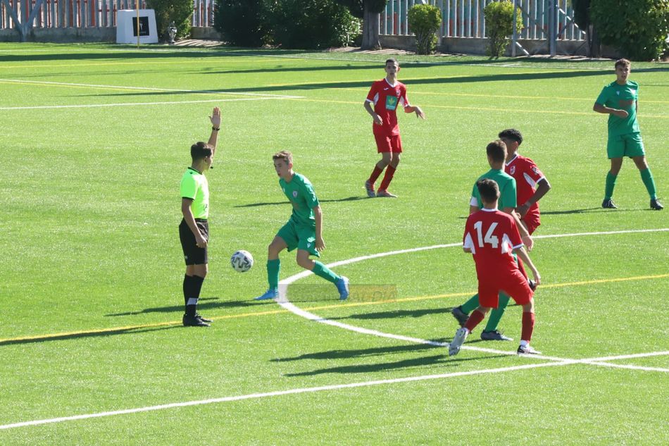 Duelo entre el Navega y el Pinilla / Lydia González