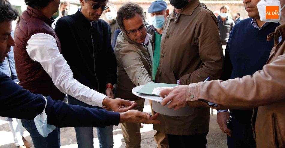 Sorteo para la lidia de este último festejo de la Feria de Salamanca. Foto de Miguel Hernández Corral