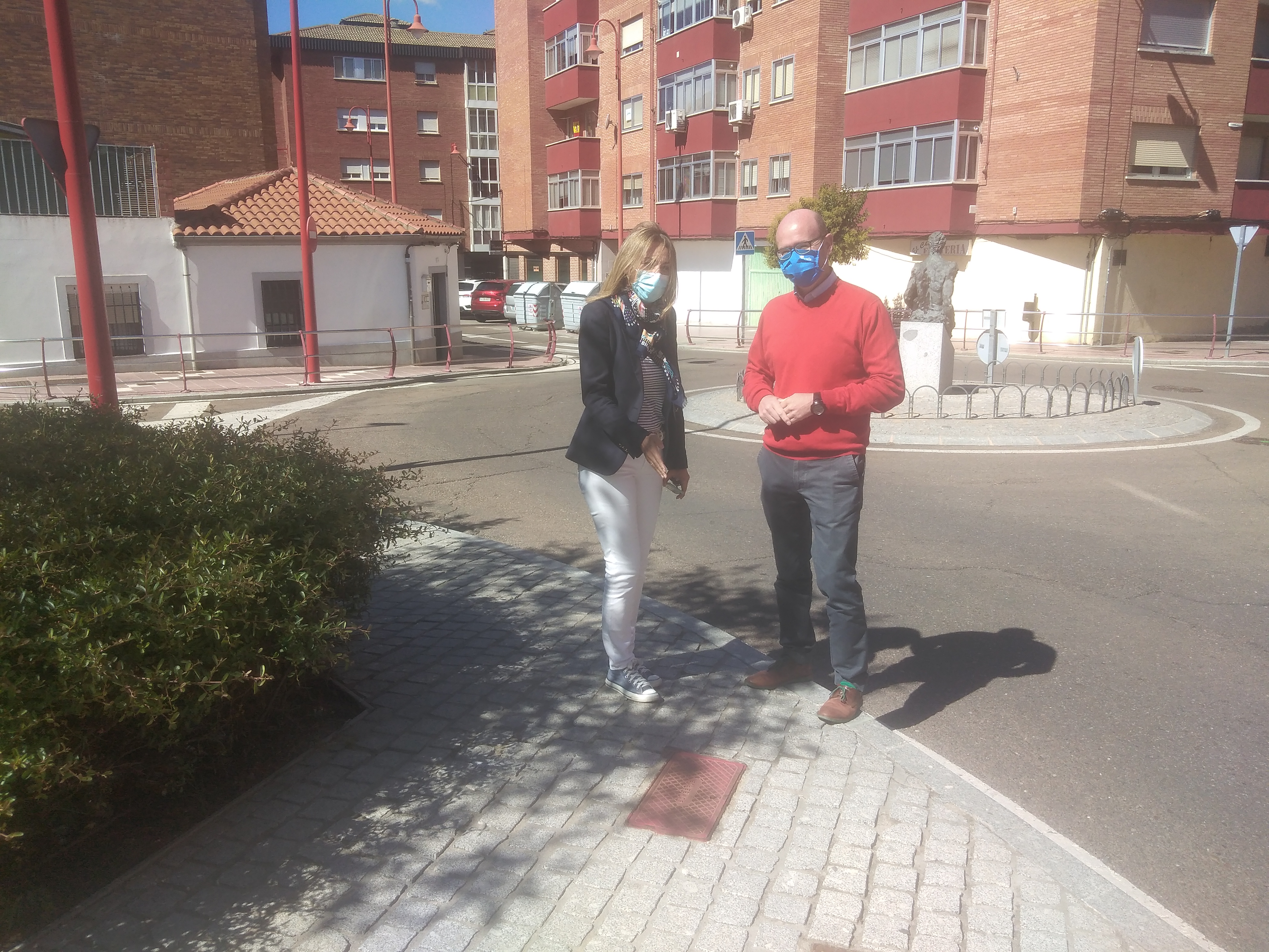 El Ayuntamiento de Santa Marta ha recibido la cesión de un equipo para el control de las bocas de incendio en la ciudad