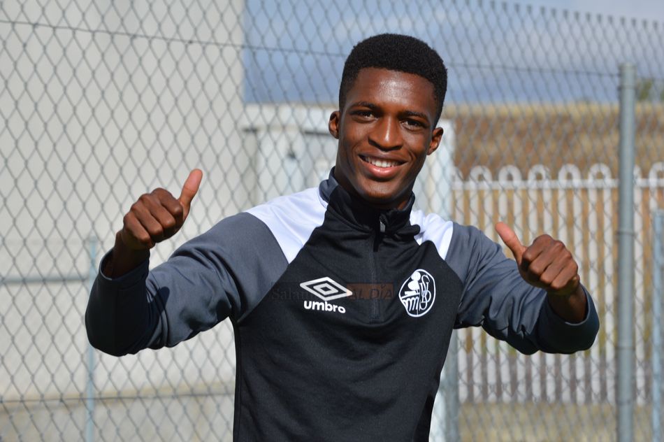 Bouba Barry, con una sonrisa de oreja a oreja / Carlos Cuervo