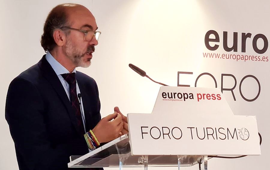 El consejero de Cultura y Turismo, Javier Ortega, en su intervención de hoy en el Foto del Turismo de Europa Press