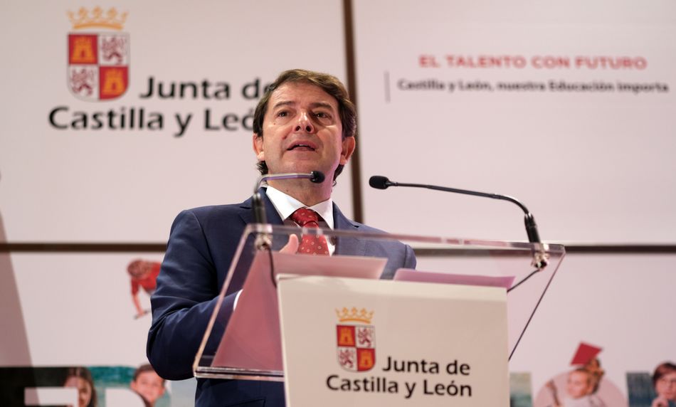 El presidente de la Junta de Castilla y León, Alfonso Fernández Mañueco, en Segovia, en la inauguración del  curso 2021-2022 de las enseñanzas escolares de la Comunidad