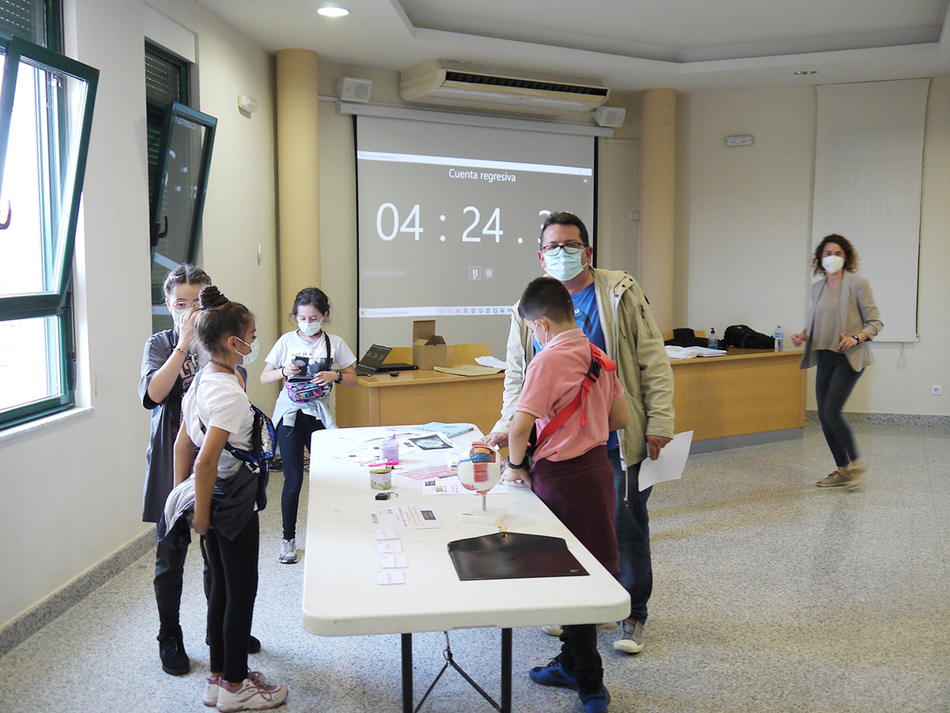 Participantes en el Scape Room organizado este viernes en Carbajosa de la Sagrada