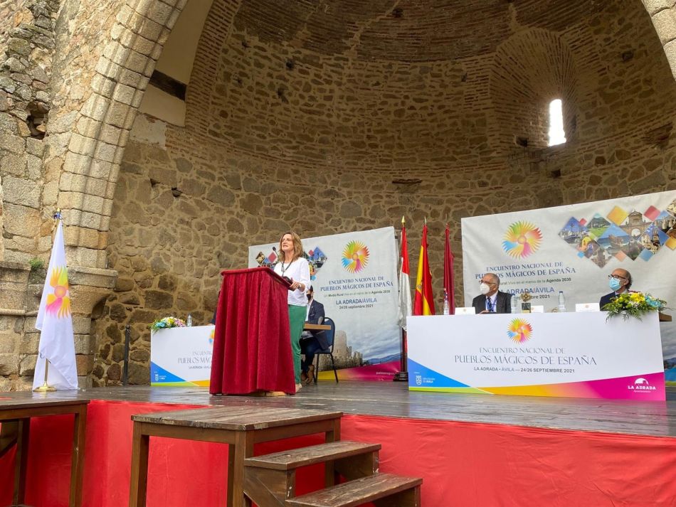 La vicepresidenta y ministra para la Transición Ecológica y el Reto Demográfico, Teresa Ribera. - DELEGACIÓN DEL GOBIERNO ÁVILA