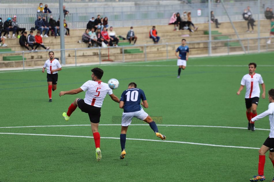 El Pizarrales - Villamayor en el remodelado campo de La Salud / Lydia González