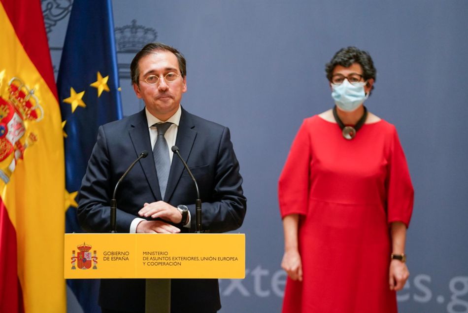 El nuevo ministro de Asuntos Exteriores, Unión Europea y Cooperación, José Manuel Albares, interviene tras recibir la cartera ministerial de manos de su predecesora, Arancha González Laya. - A. Pérez Meca - Europa Press - Archivo