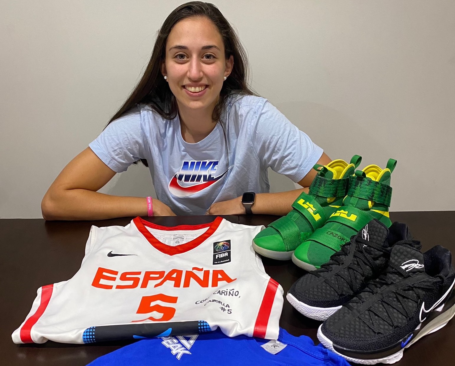 Cazorla, con la ropa / Twitter