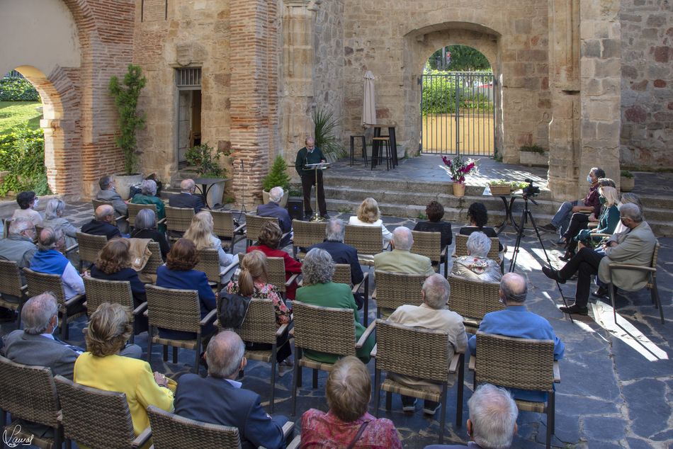 Acto del 25 aniversario de la Tertulia Rona Dalba en la terraza del hotel San Polo. Foto de Manuel Lamas