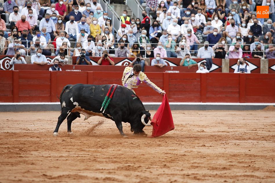 Imagen del cuarto festejo de la Feria Taurina de Salamanca, con toros de Galache. Foto: Miguel Hernández