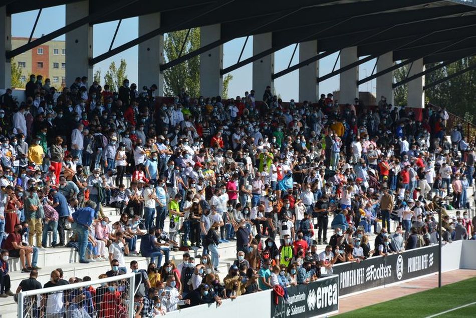 Aspecto de una de las gradas del campo / Vanesa Martins