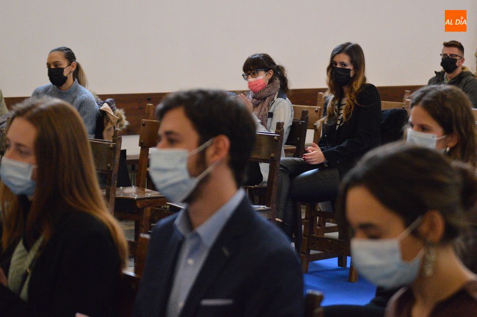 Algunos de los participantes de este  IV Torneo Nacional de Debate Parlamentario de la Universidad de Salamanca, en Fonseca. Foto de Guillermo García San Miguel