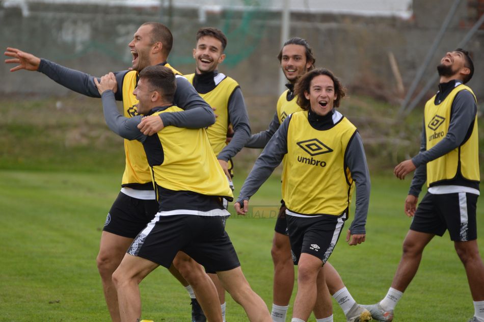 Risas en los jugadores / Carlos Cuervo