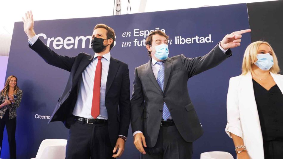 Mañueco afea al Gobierno meter las narices en la gestión del lobo en lugar de abordar la despoblación