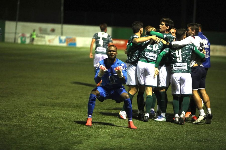 El Guijuelo festeja el pase / CD Guijuelo