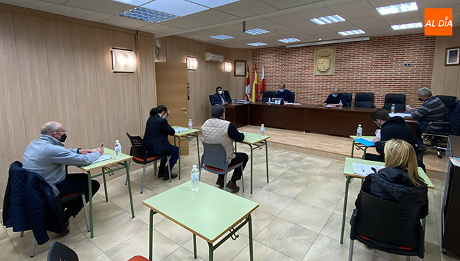 El Grupo Socialista y la Coalición Independiente en el Ayuntamiento de Macotera han aprobado una Moción para pedir un segundo facultativo en el Consultorio. Archivo