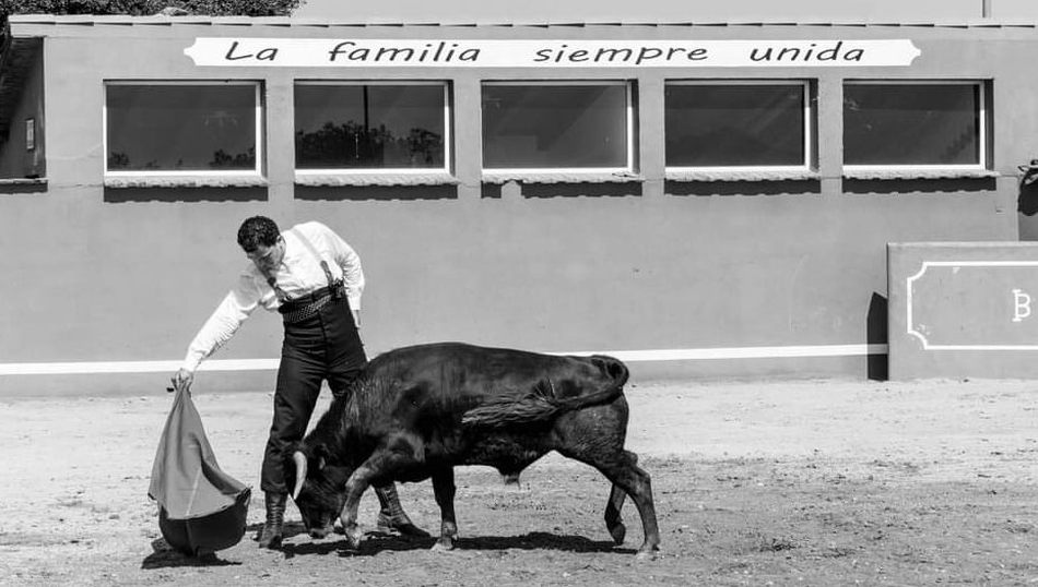 Néstor Marcos cumplirá un sueño el próximo sábado en la plaza de tientas de Rollanejo, en El Cubo de Don Sancho / FOTOS: FELIPE G. D.
