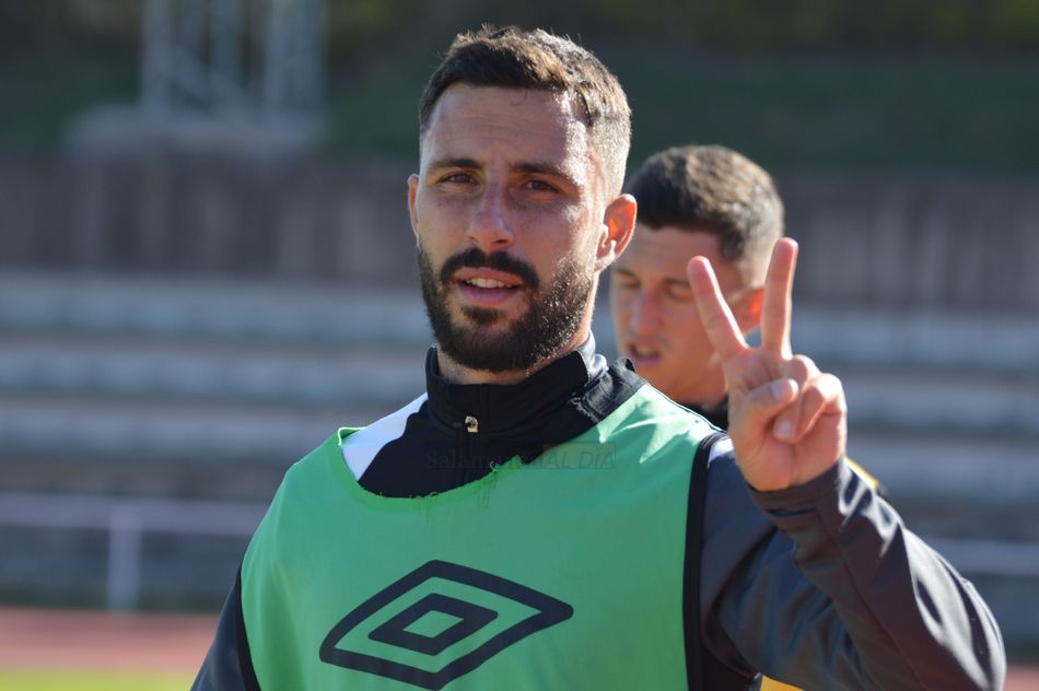 Diego Benito saluda a este medio / Carlos Cuervo