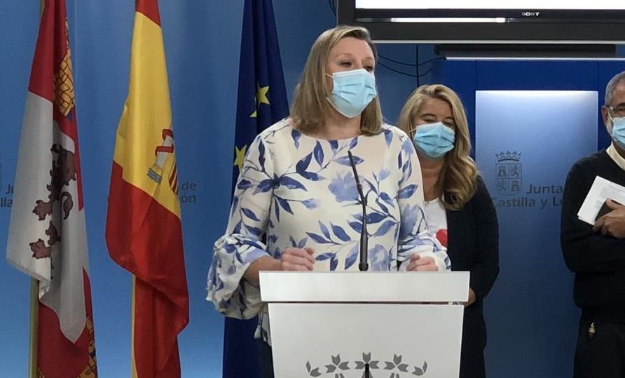 Isabel Blanco en rueda de prensa junto a representantes del sector del transporte en la Comunidad. Foto EP