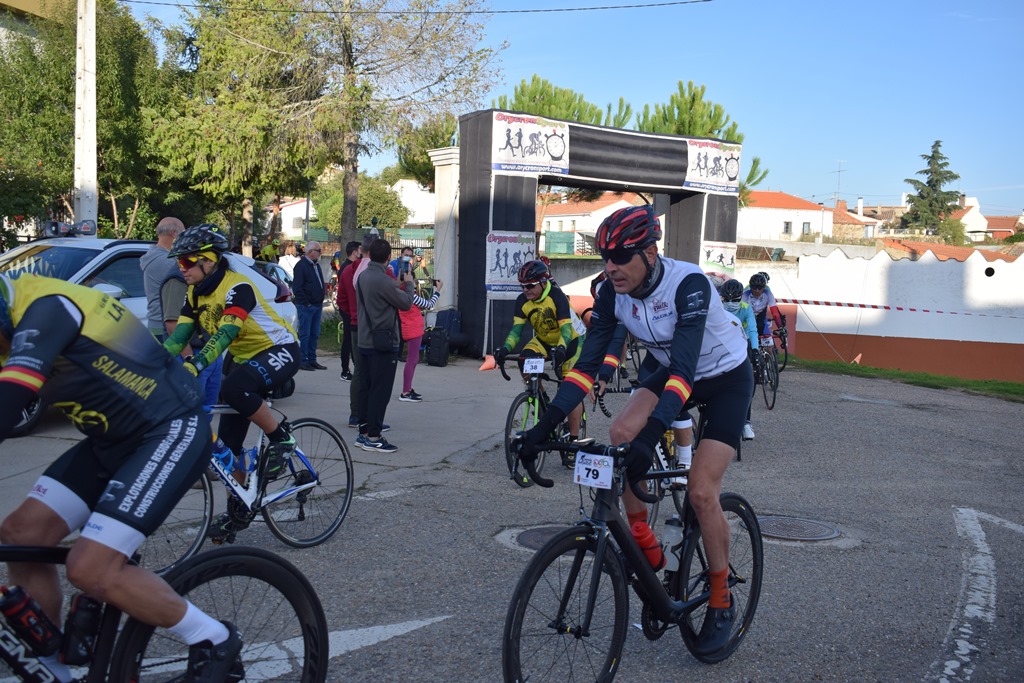 Varios participantes