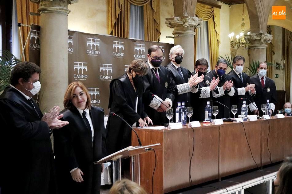 Acto en el Casino del Colegio de Abogados por la fiesta de su patrona, Santa Teresa. Foto de Guillermo García San Miguel