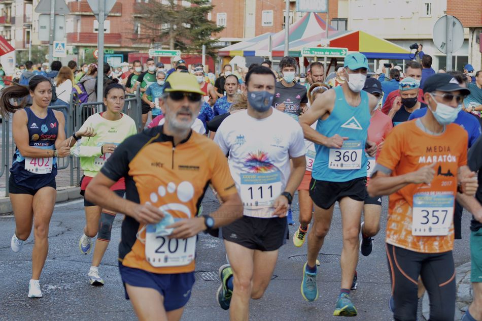 Corredores, en la prueba / Guillermo García
