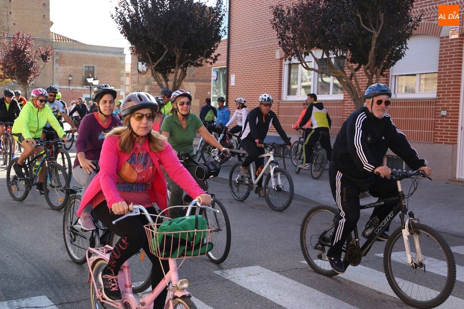 La XIII Marcha Solidaria en Bici de Villoria se celebra este próximo domingo 24 de octubre. Archivo