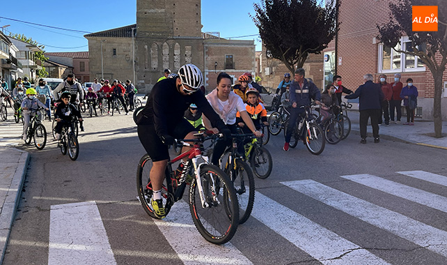 Villoria organizaba este domingo el Día de la bici solidaria