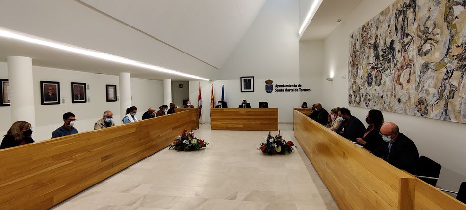 Foto de archivo de uno de los plenos del Ayuntamiento de Santa Marta de Tormes