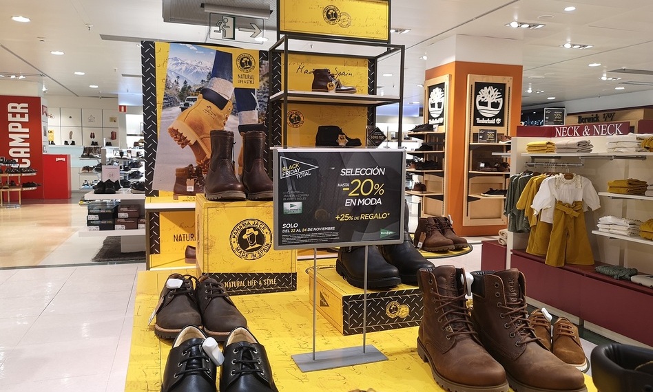 Sección de Zapatería de El Corte Inglés