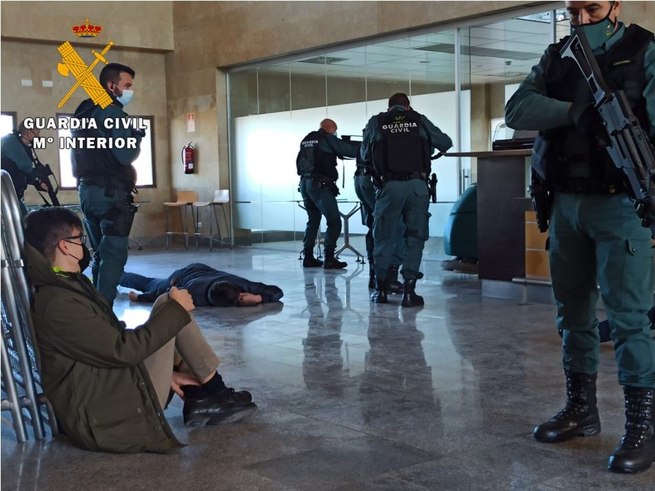 Despliegue de la Guardia Civil en Matacán para realizar este simulacro