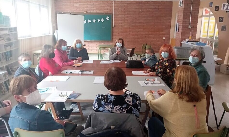 Taller de envejecimiento activo intergeneracional en Terradillos