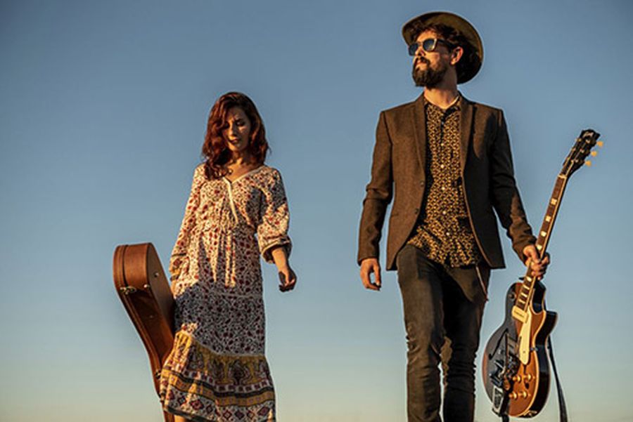 Esther Valverde y Dani H. Serrano, integrantes de Bye Bye Lullaby,