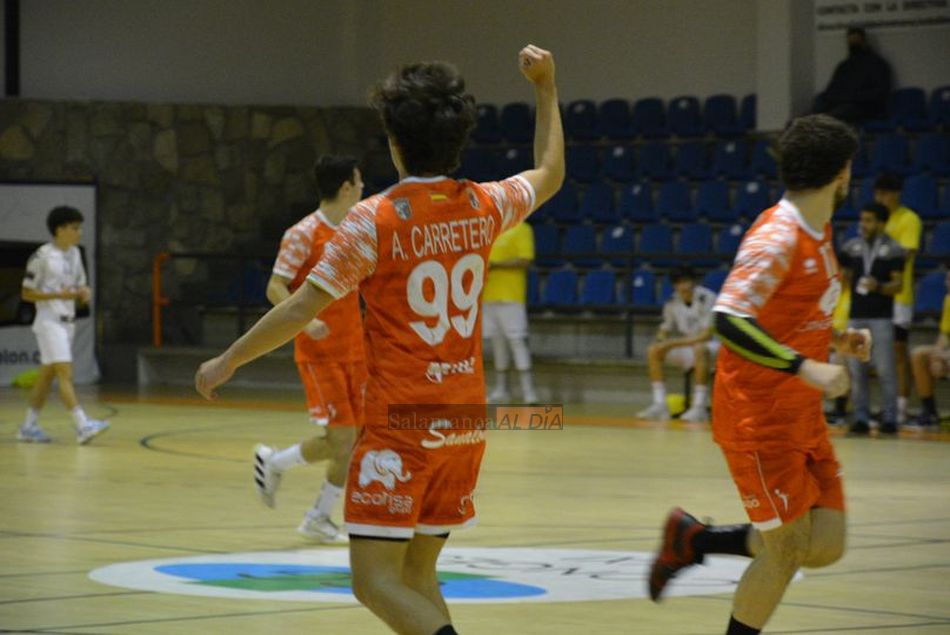 Carretero, en pleno partido / Vanesa Martins