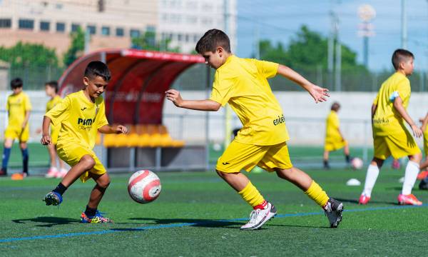 Un Campus del club amarillo / Villareal CF